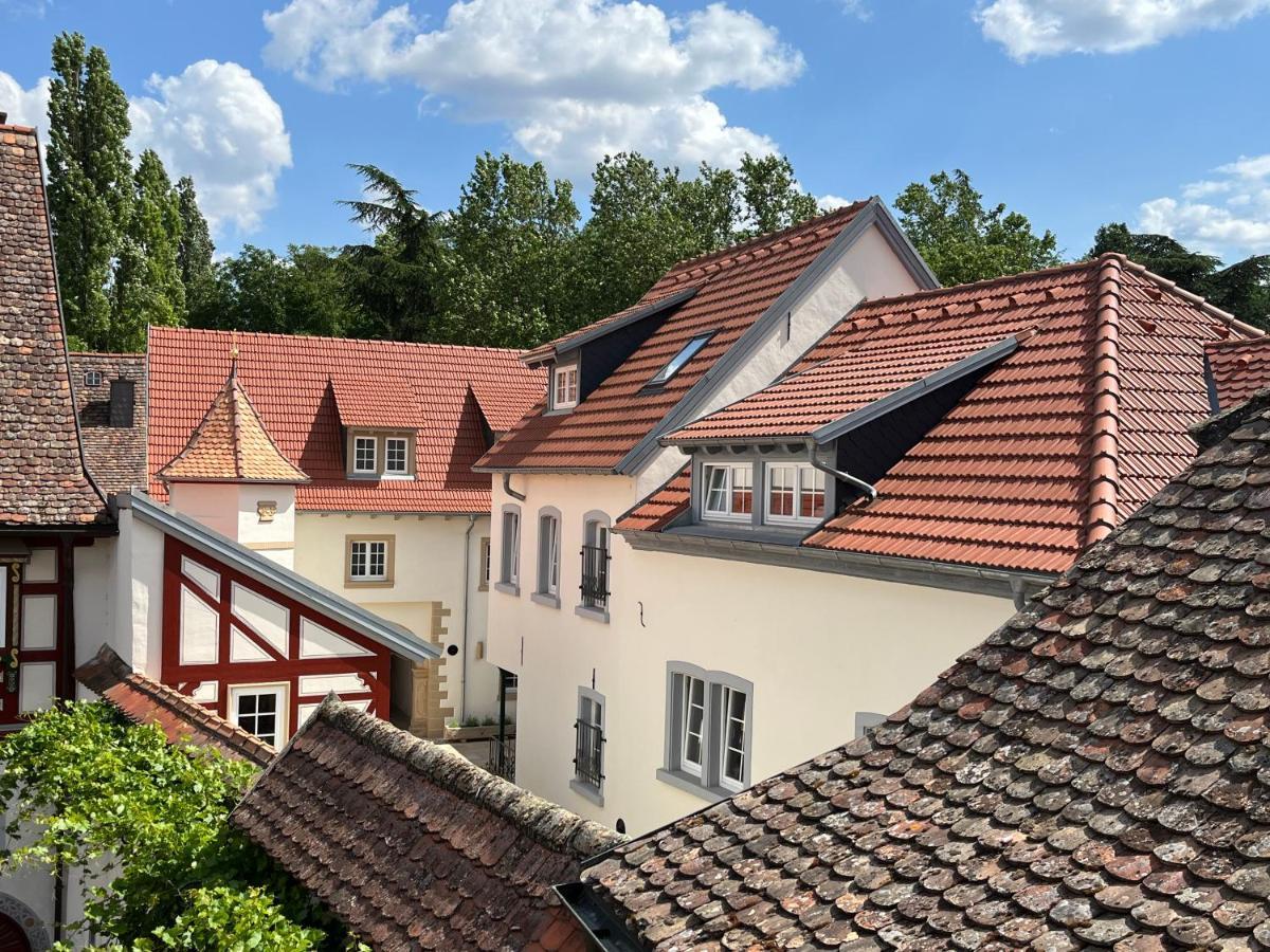 Karlbacher Domizil Ferienwohnungen Grosskarlbach Bagian luar foto