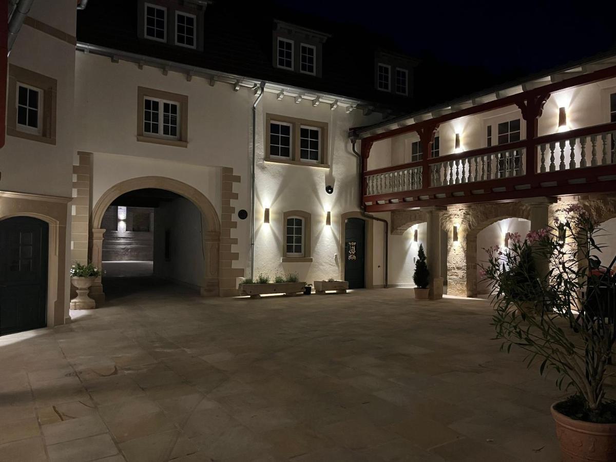 Karlbacher Domizil Ferienwohnungen Grosskarlbach Bagian luar foto